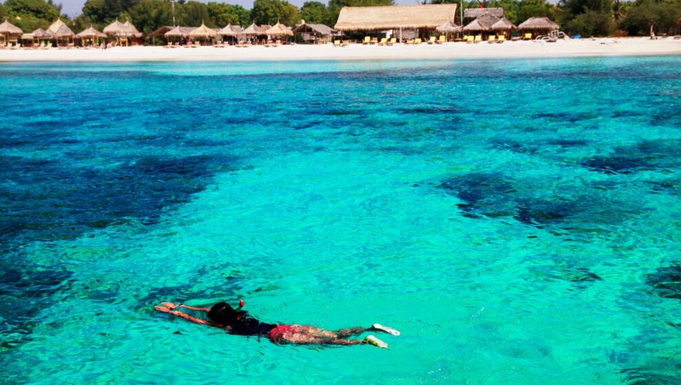 snorkel gili destacat indonesia en família