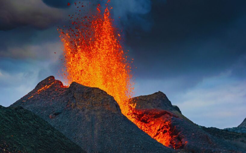 volcano-fagradalfjall-islandia